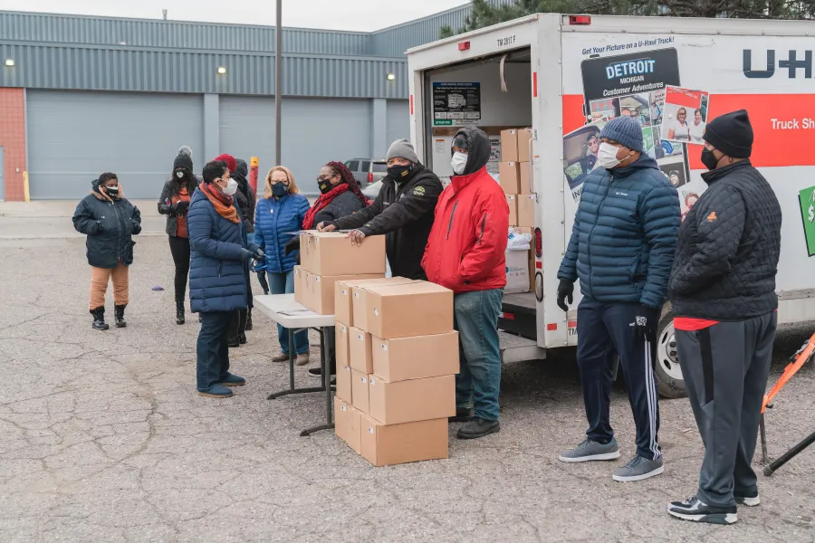 UAW-Sleeping-Bag-Drive-dec-6-2020-022.jpg