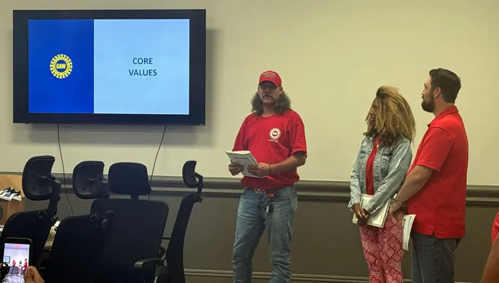 local 1853 effective educator training instructor facilitating class